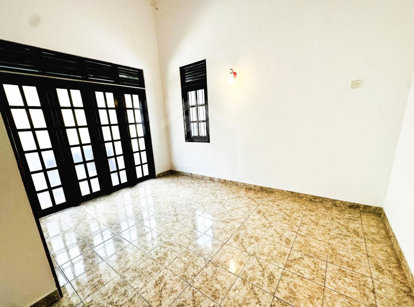 House for Sale in Kottawa- image 5