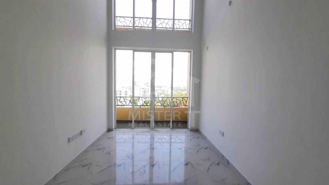 Duplex for Sale at Grand Apartment in Colombo 06- image 5