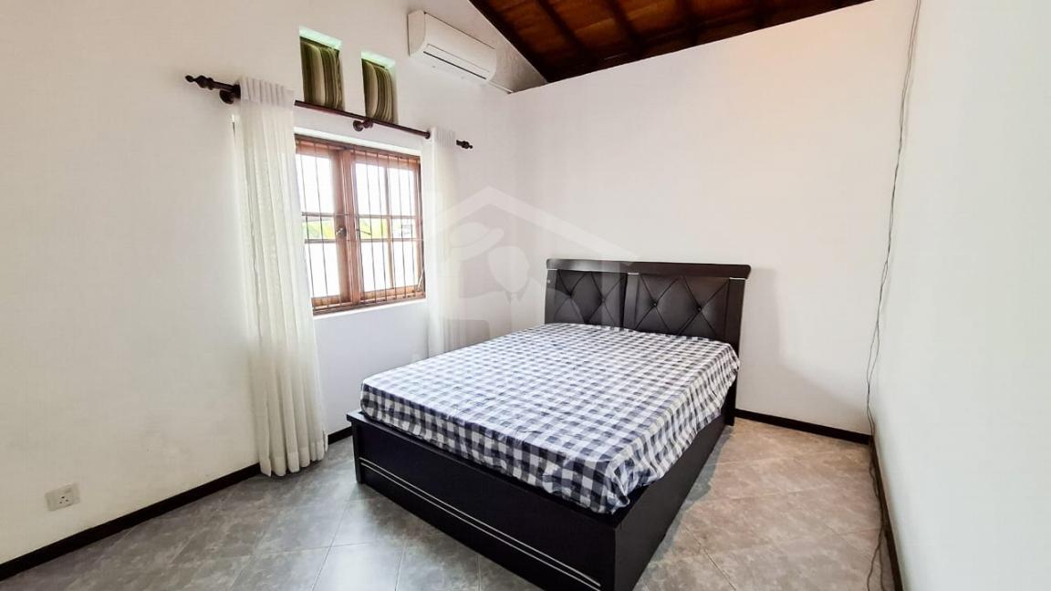 House for Sale in Thalawathugoda- image 5