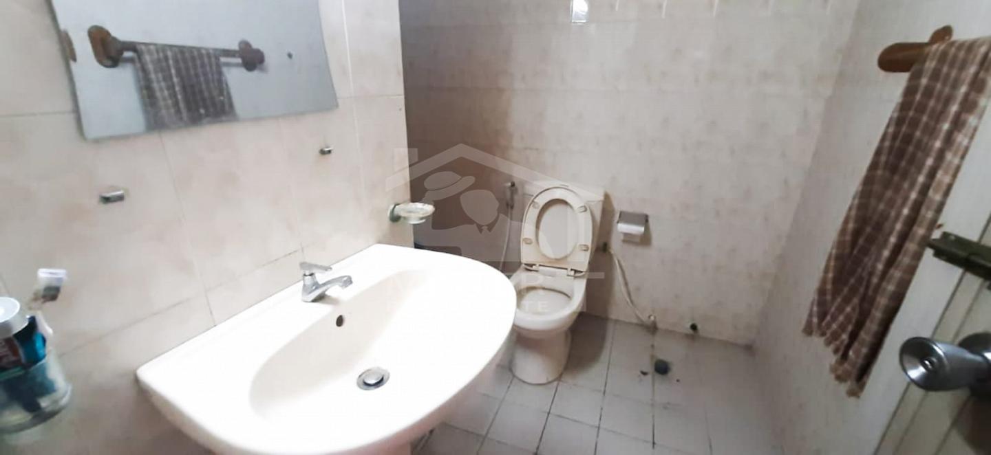 Apartment for Sale at Glen Aber Place - image 6