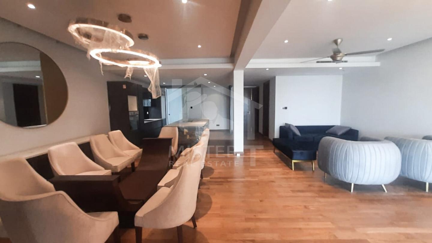 Luxury Apartment for Sale in Colombo 07- image 6