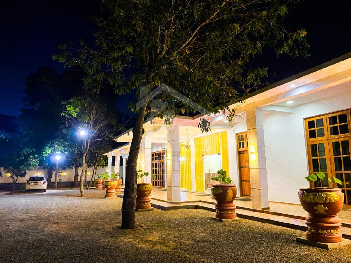 Commercial Property for Sale in Kataragama- image 6