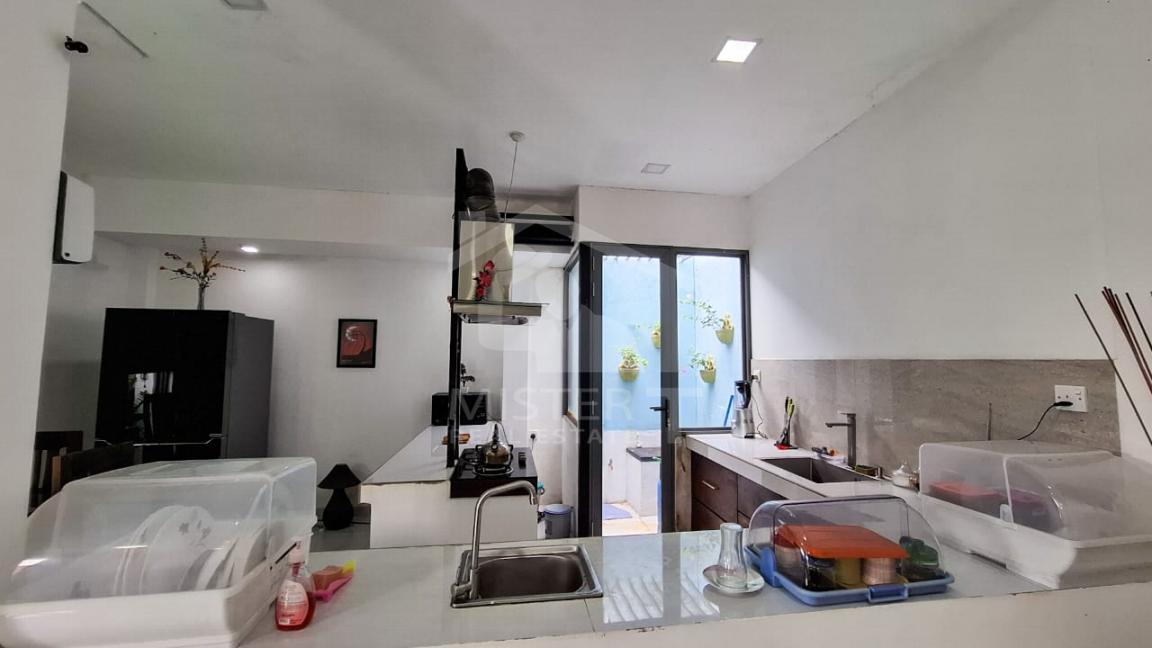 House for Sale in Thalawathugoda- image 6