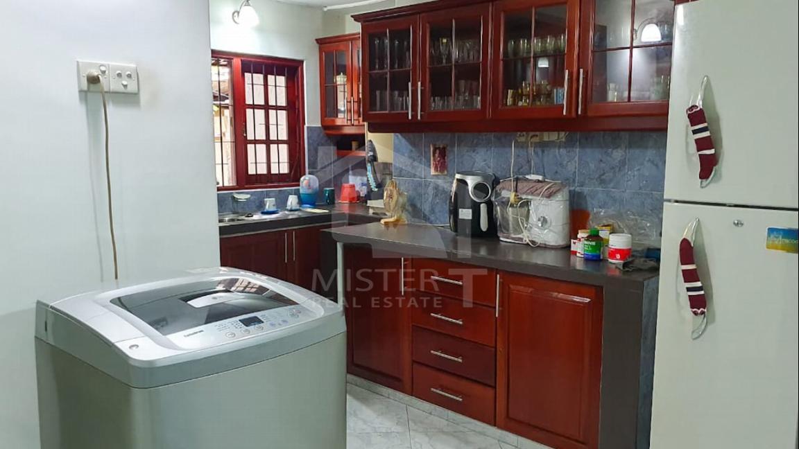 House for Sale in Colombo 05- image 6