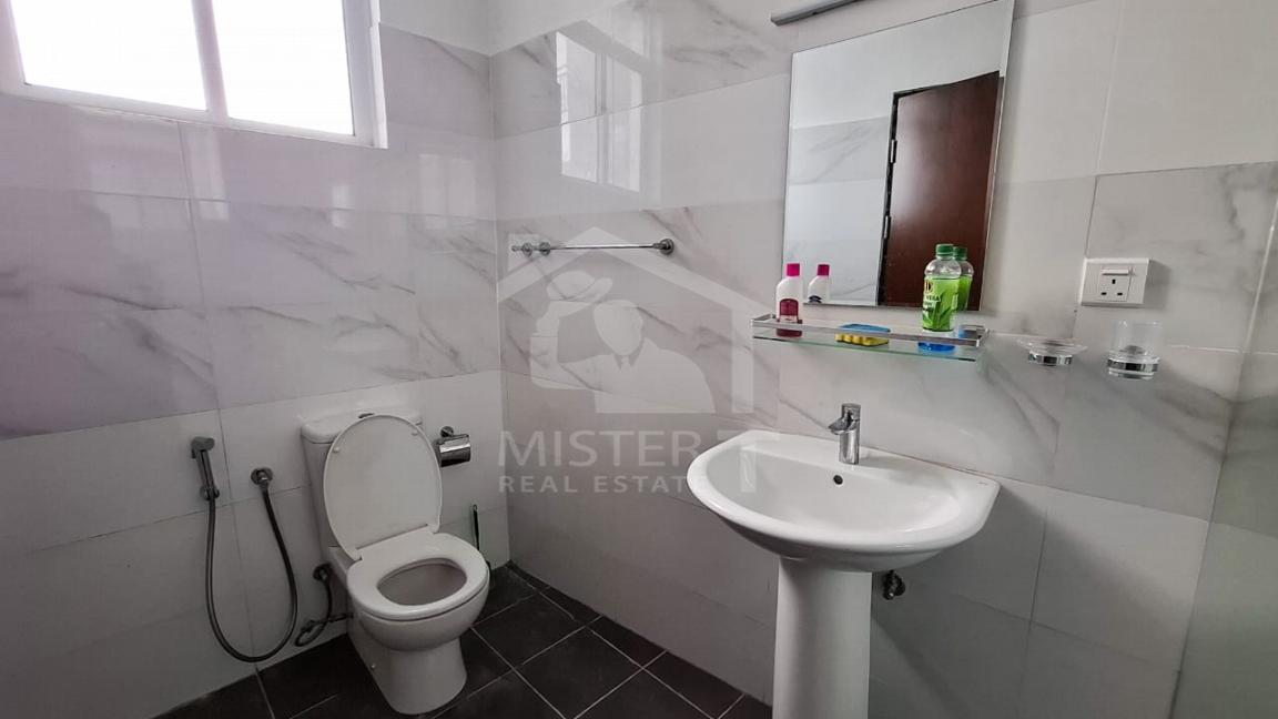 Apartment for Sale at Barrington Tower, Dehiwala- image 7