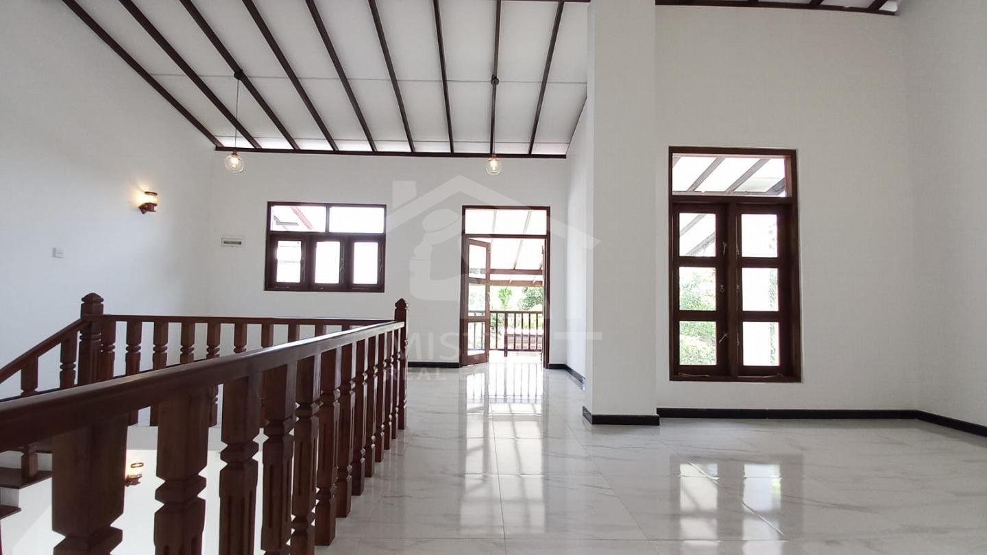 House for Sale in Malabe- image 8