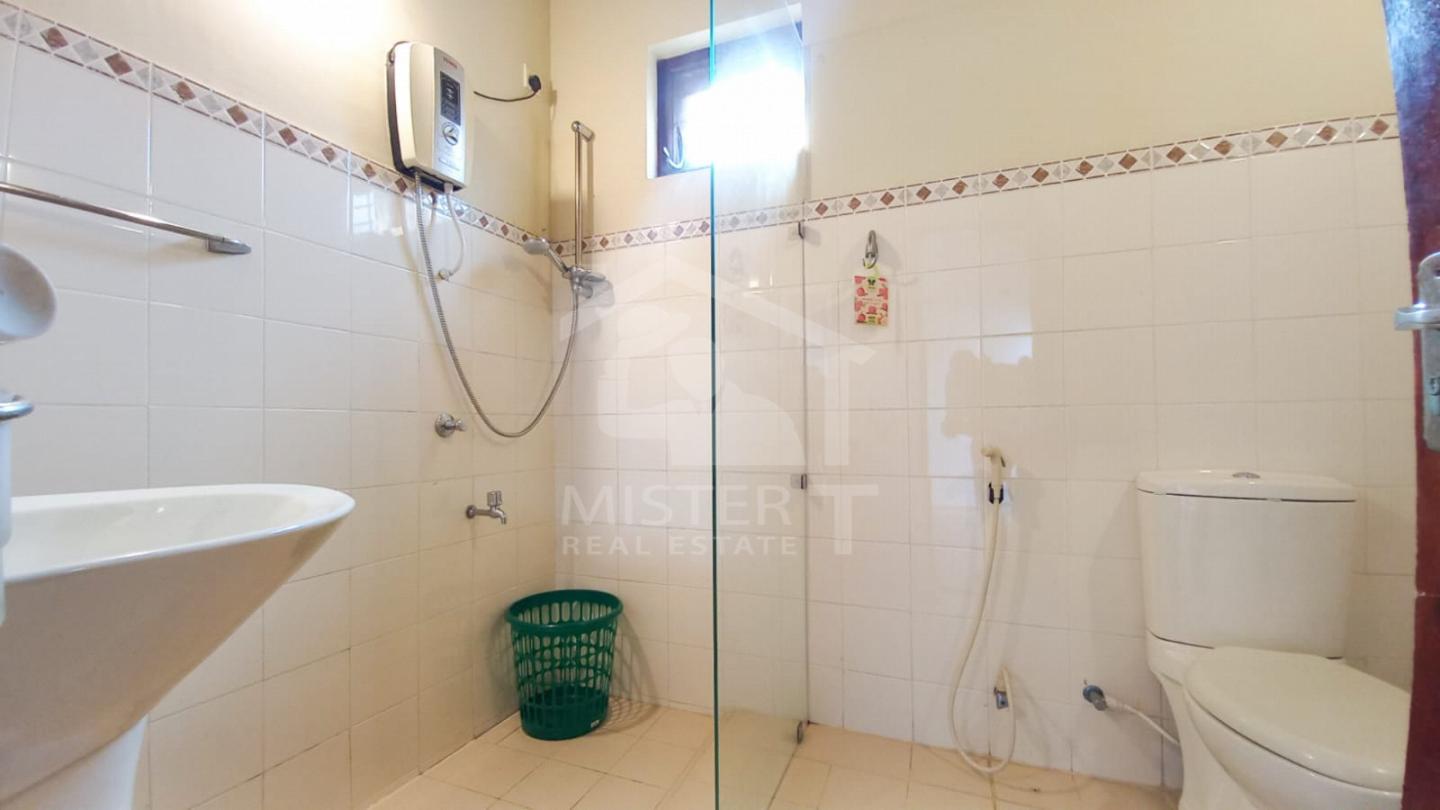 House for Sale in Boralesgamuwa- image 8