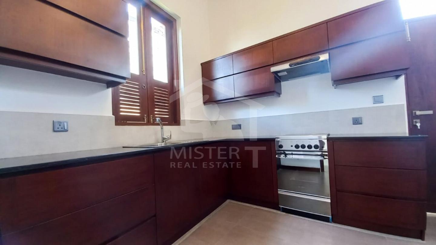 Luxury House for Sale in Battaramulla- image 8