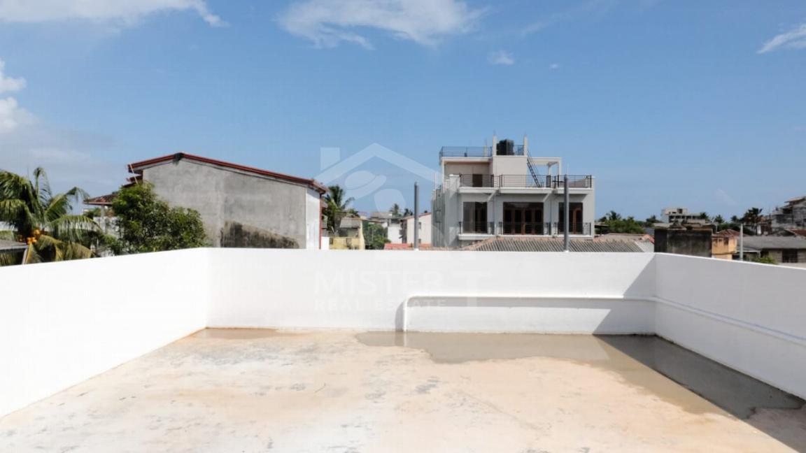 House for Sale in Mount Lavinia - image 8