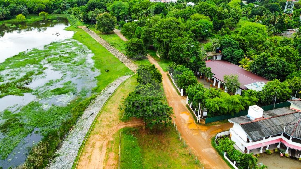 Commercial Property for Sale in Kataragama- image 8