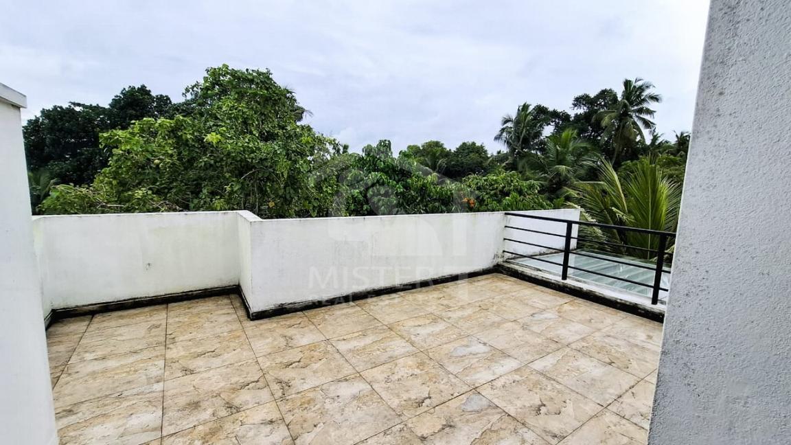 House for Sale in Makola- image 8