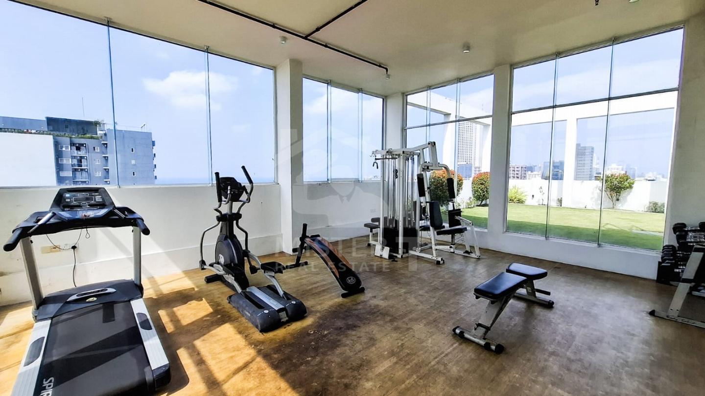 Apartment for Sale at Capital Trust, Colombo 04- image 8