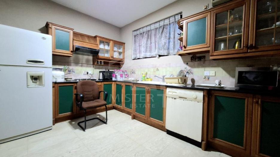 House for Sale in Colombo 07- image 8