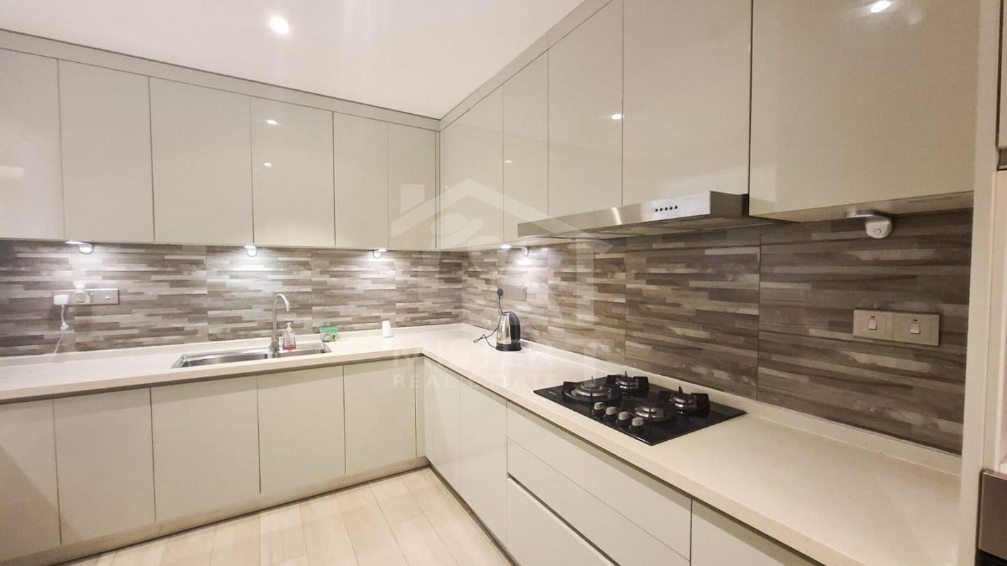 Apartment for Sale at Park Heights, Colombo 05- image 8