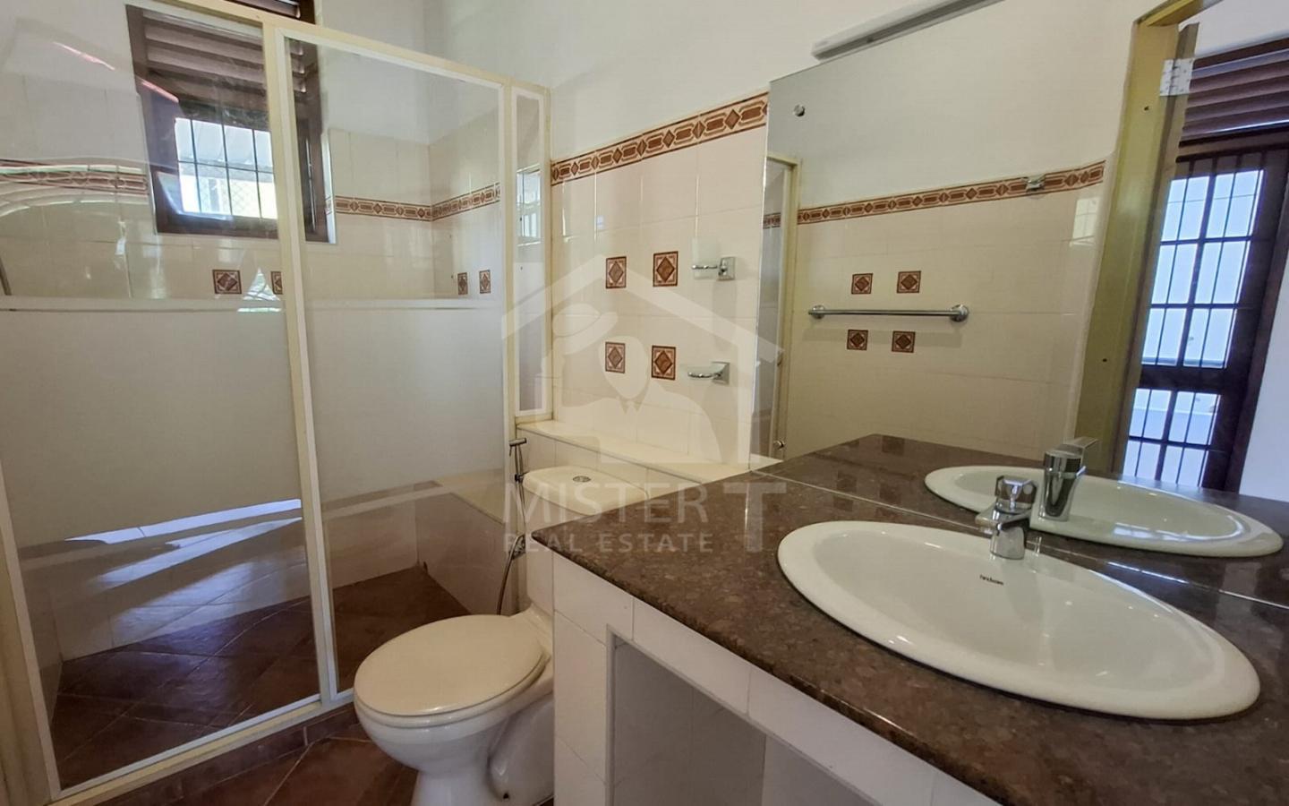 House For Sale In Nugegoda- image 8