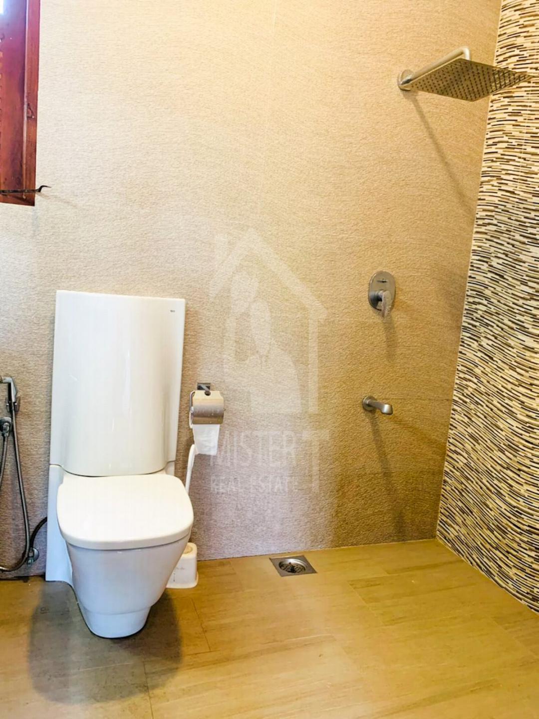 House for Sale in Ratmalana- image 9