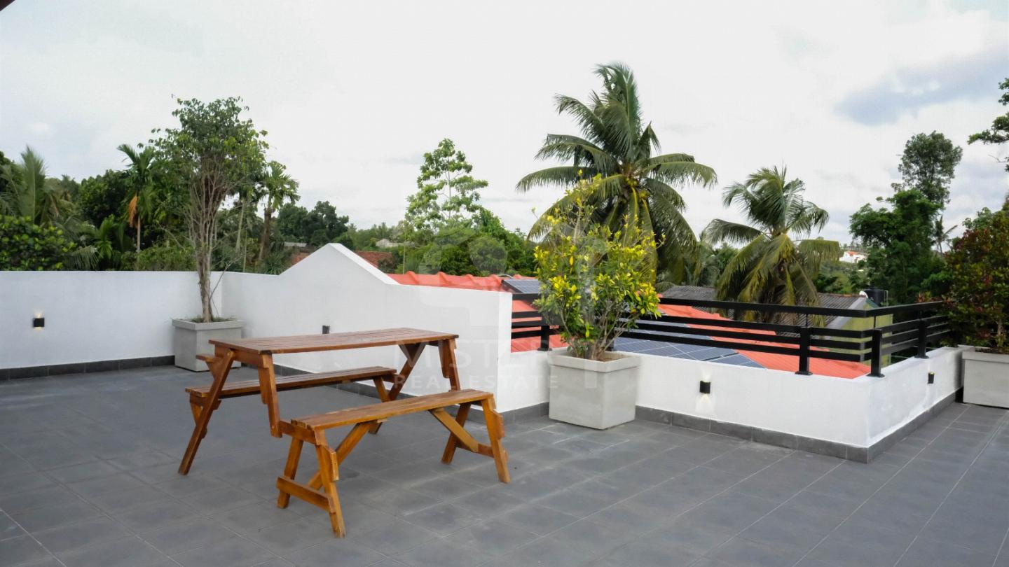 Luxury House for Sale in Piliyandala- image 9