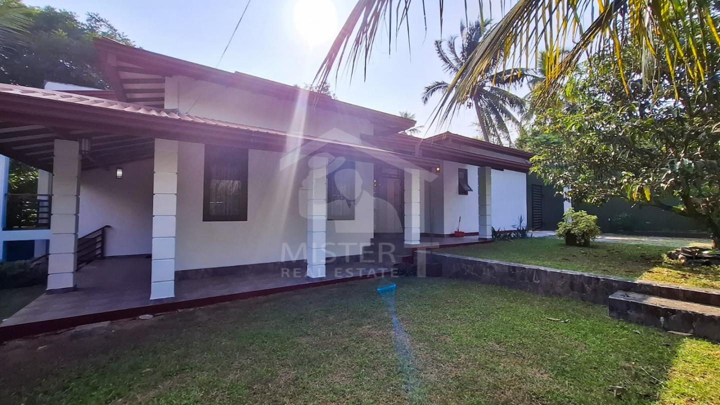 House for Sale in Athurugiriya- image 9