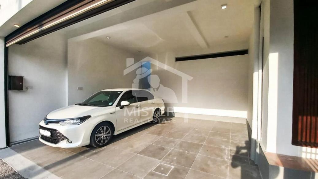 House for Sale in Kaduwela- image 9