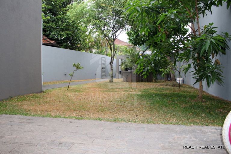 House for Sale in Nugegoda- image 10