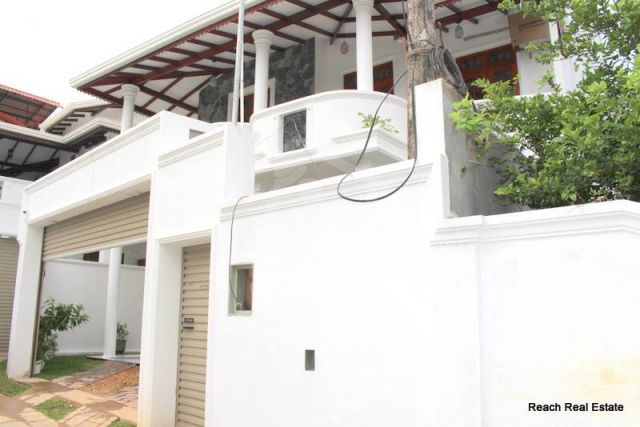 House for Sale in Piliyandala- image 1