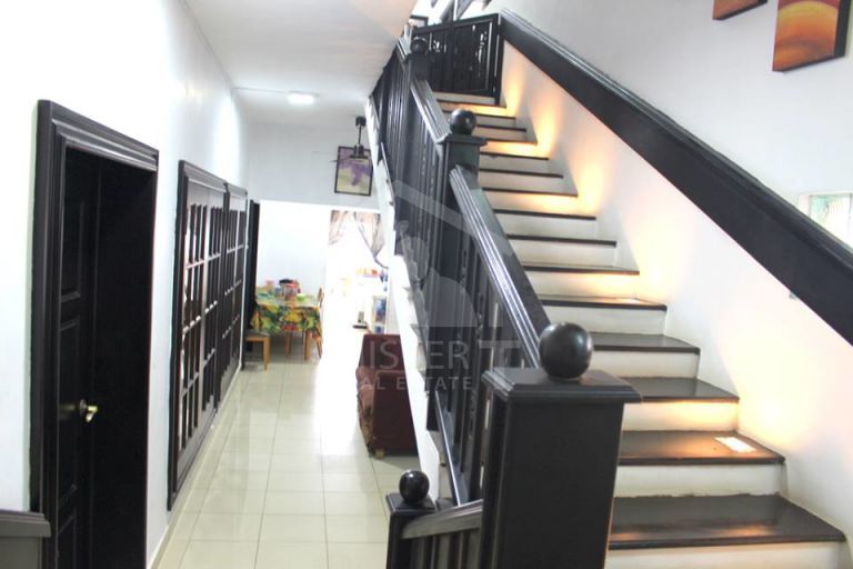 House for Sale in Colombo 05- image 4