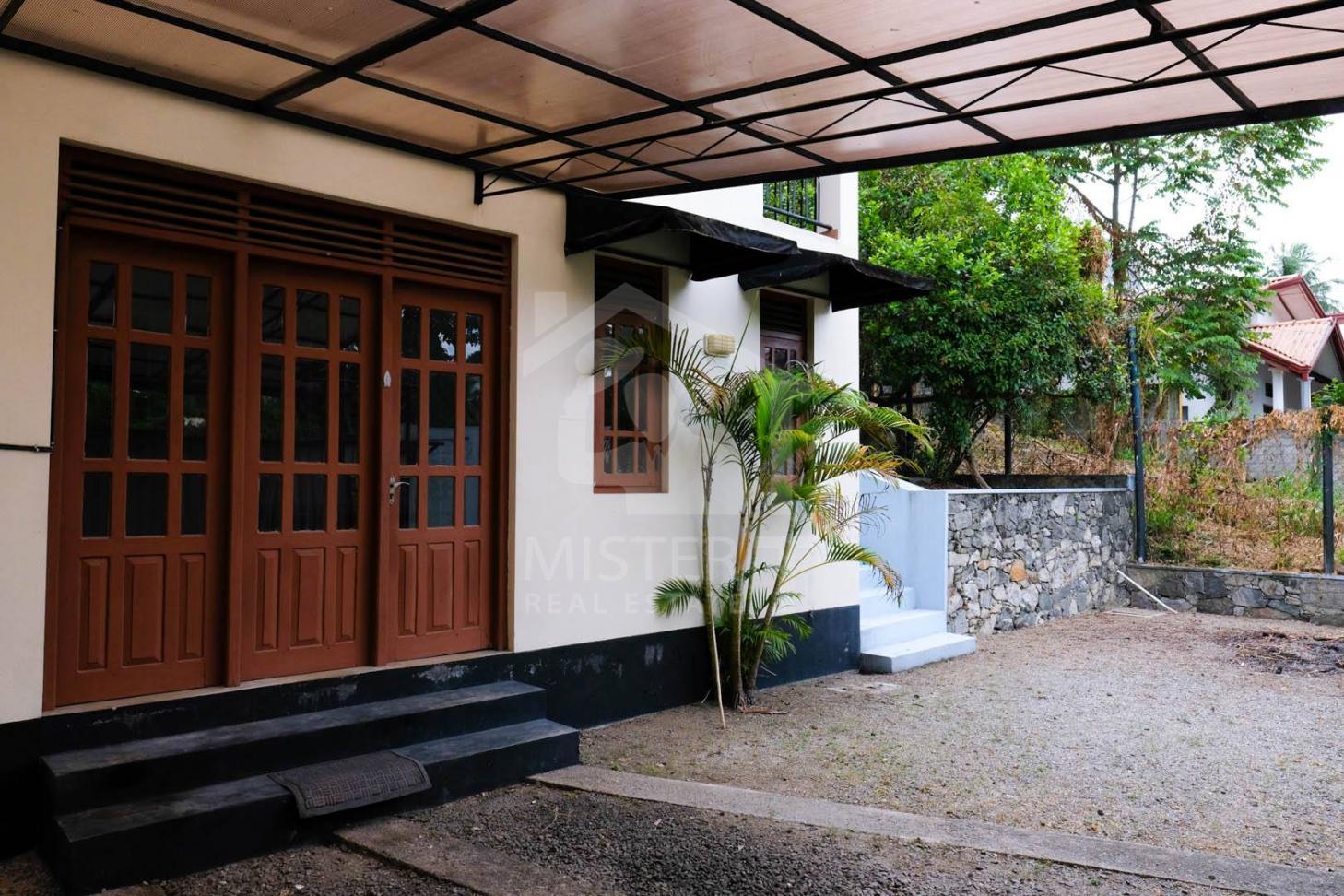 House for Sale in Malabe- image 10