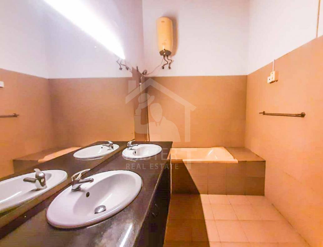 House for Sale in Hokandara- image 10