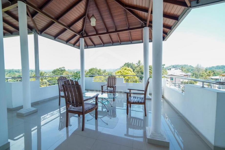 Villa for Sale in Kandy- image 10