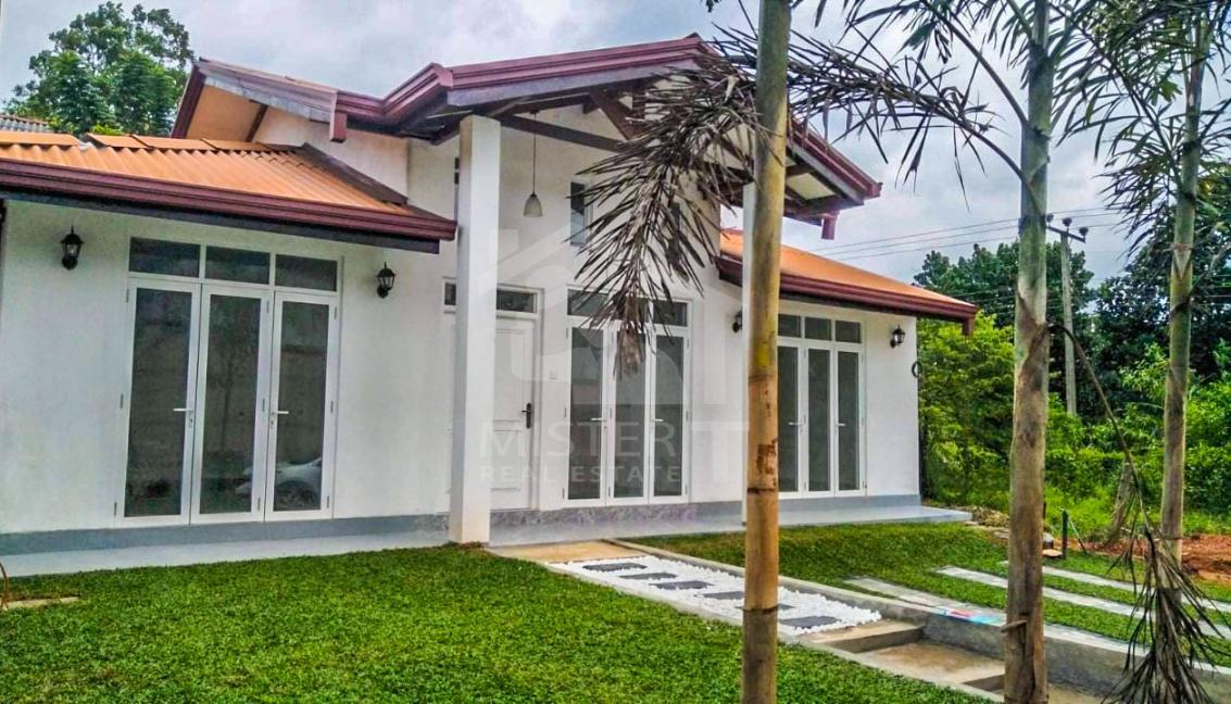 House for Sale in Hokandara- image 1