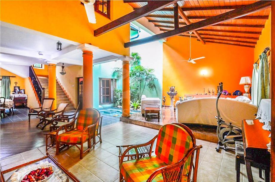 House for Sale in Colombo - image 1