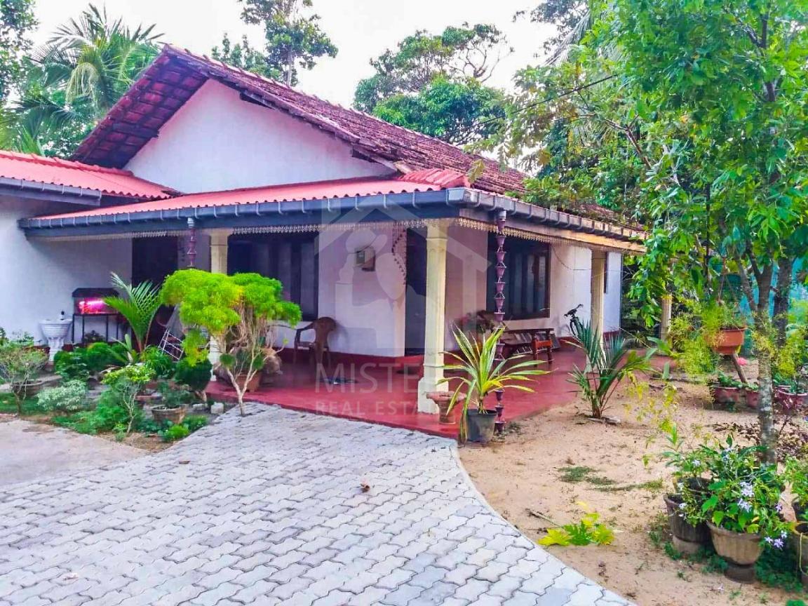 House for Sale in Galle- image 1