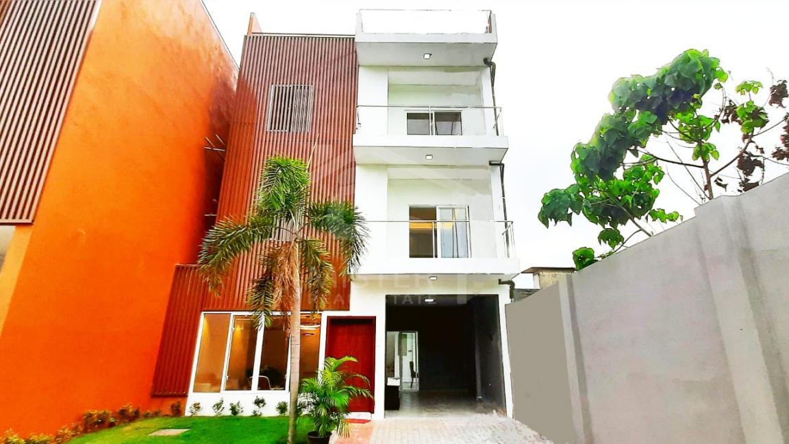 House for Sale in Kalubowila - image 1