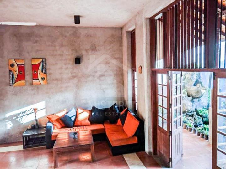 House for Sale in Nugegoda- image 2