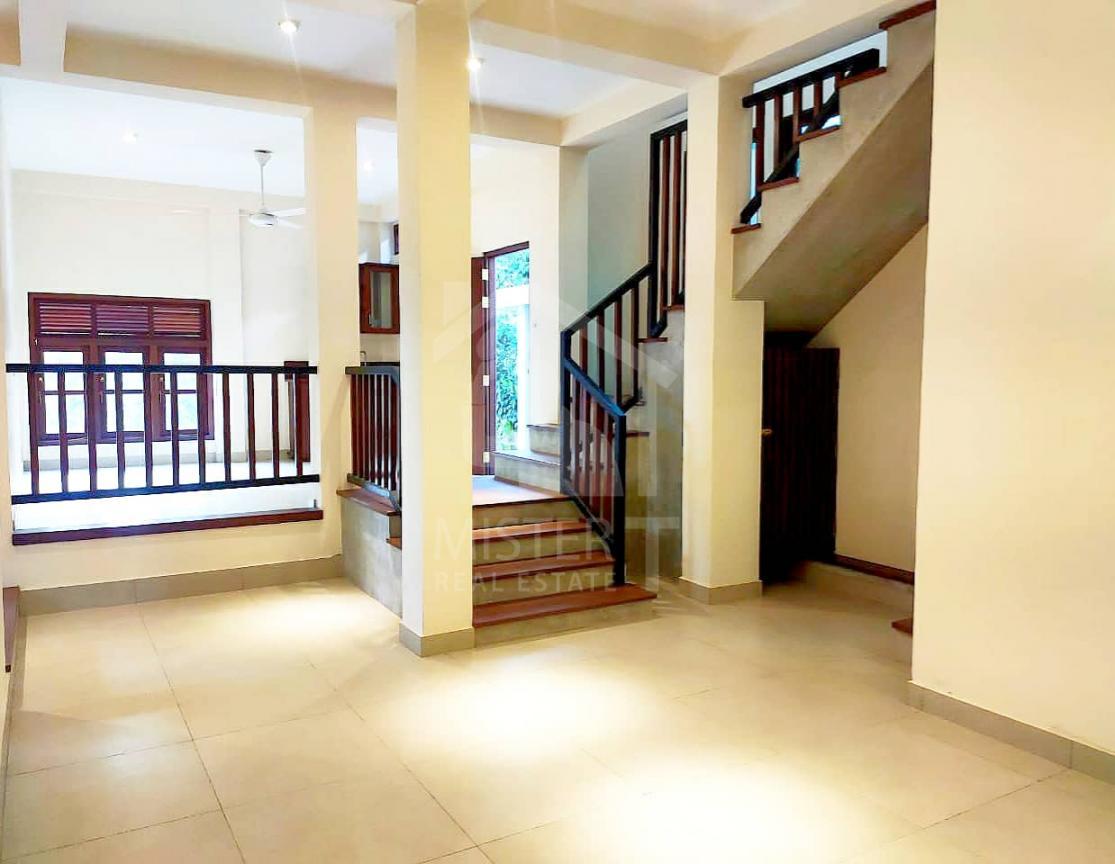 House for Sale in Malabe- image 2