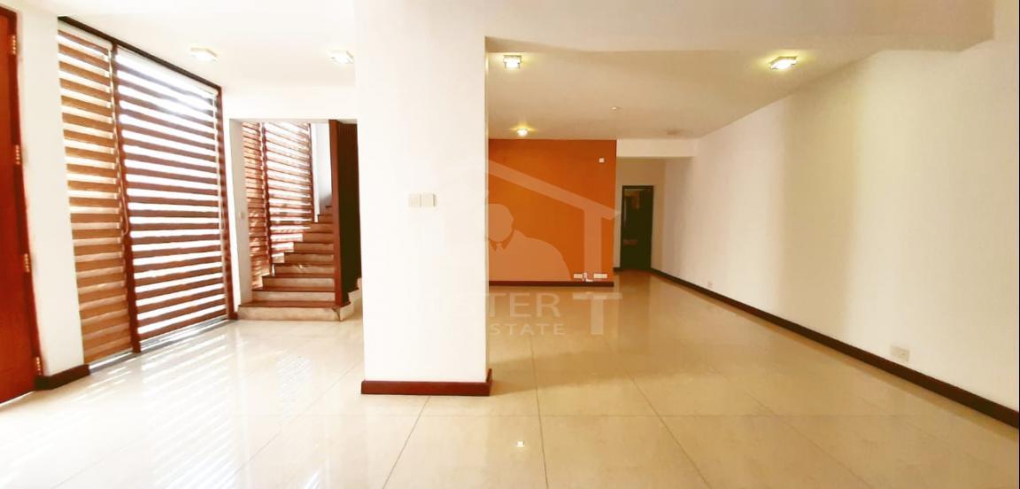 House for Sale in Colombo - image 2