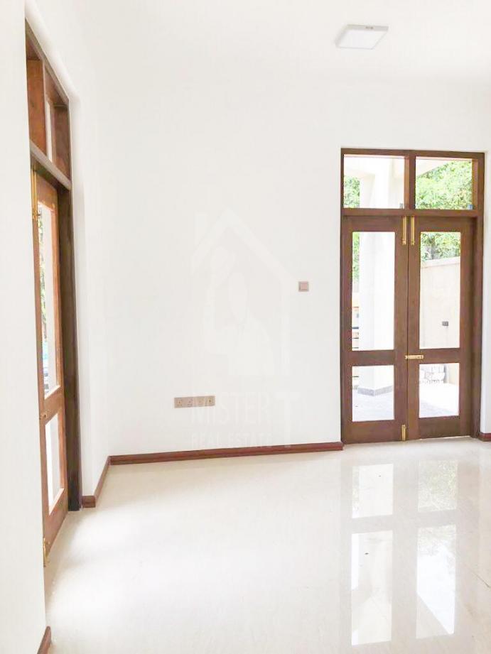 House for Sale in Kandy- image 2