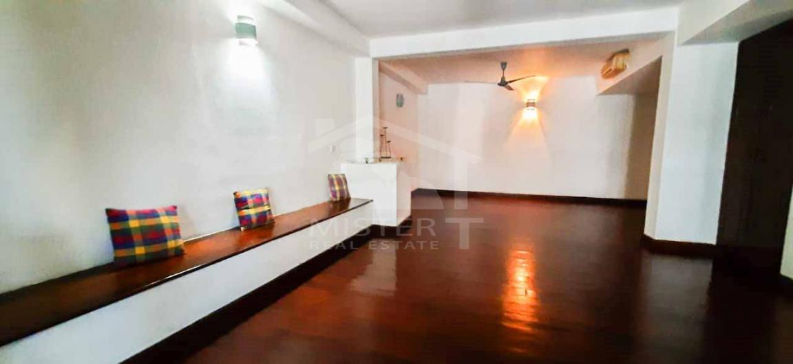 House for Sale in Colombo - image 2