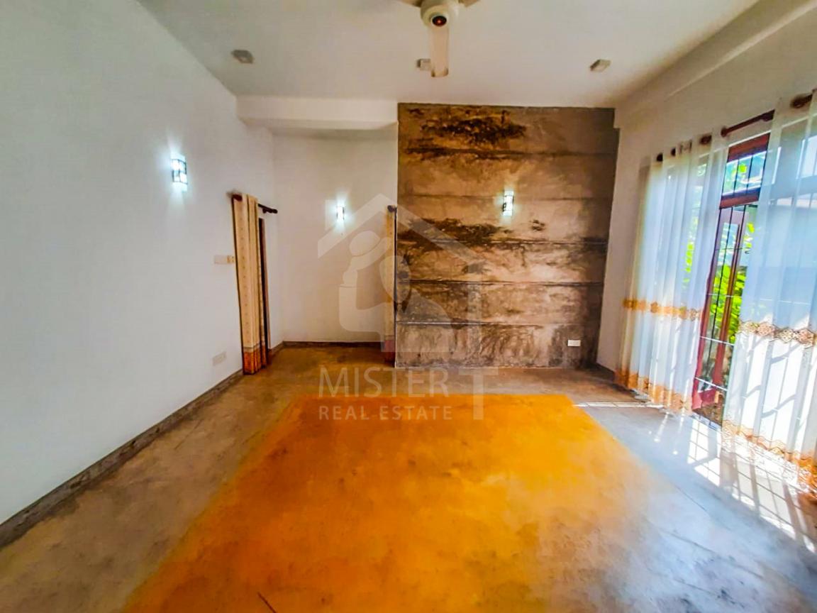 House for Sale in Malabe - image 2