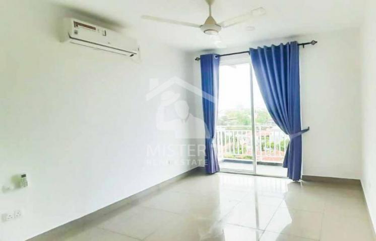 Apartment for Sale at The Flemington- image 2