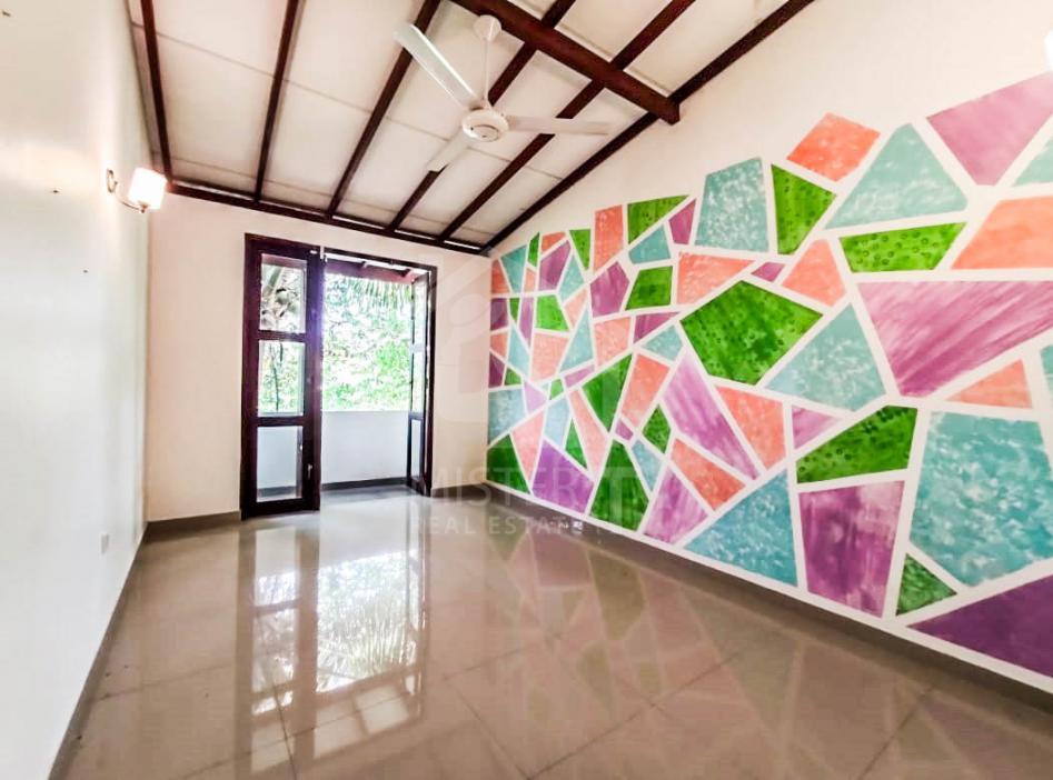 House for Sale in Malabe- image 3