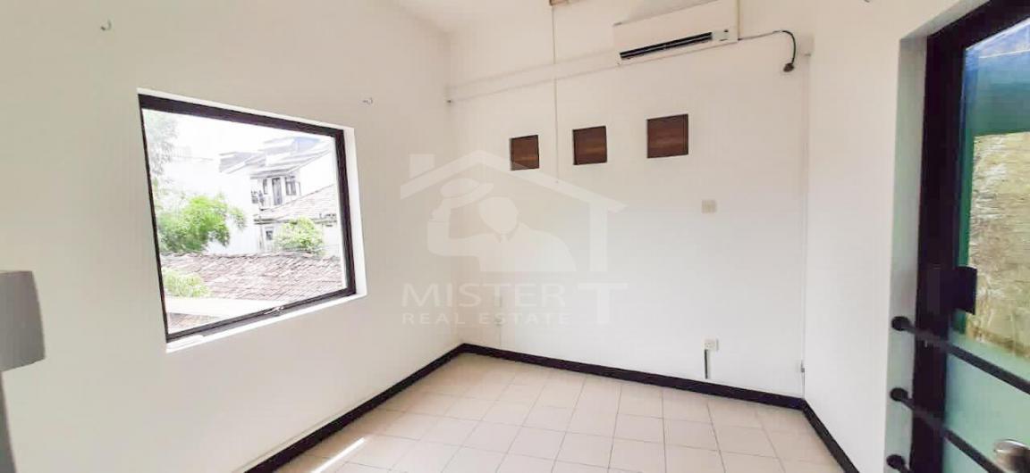 House for Sale in Colombo - image 3