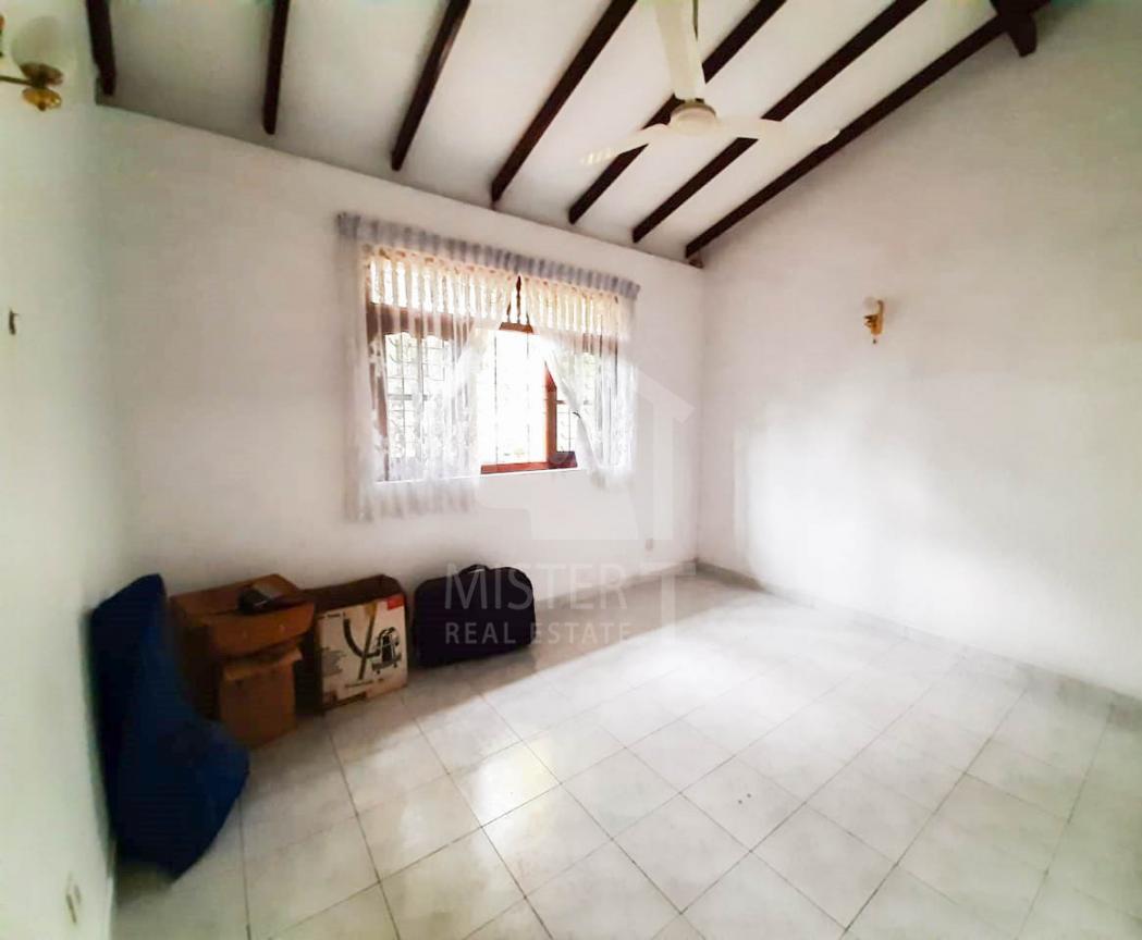 House for Sale in Malabe- image 4