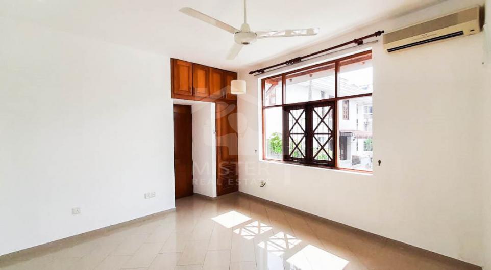 House for Sale in Colombo - image 4