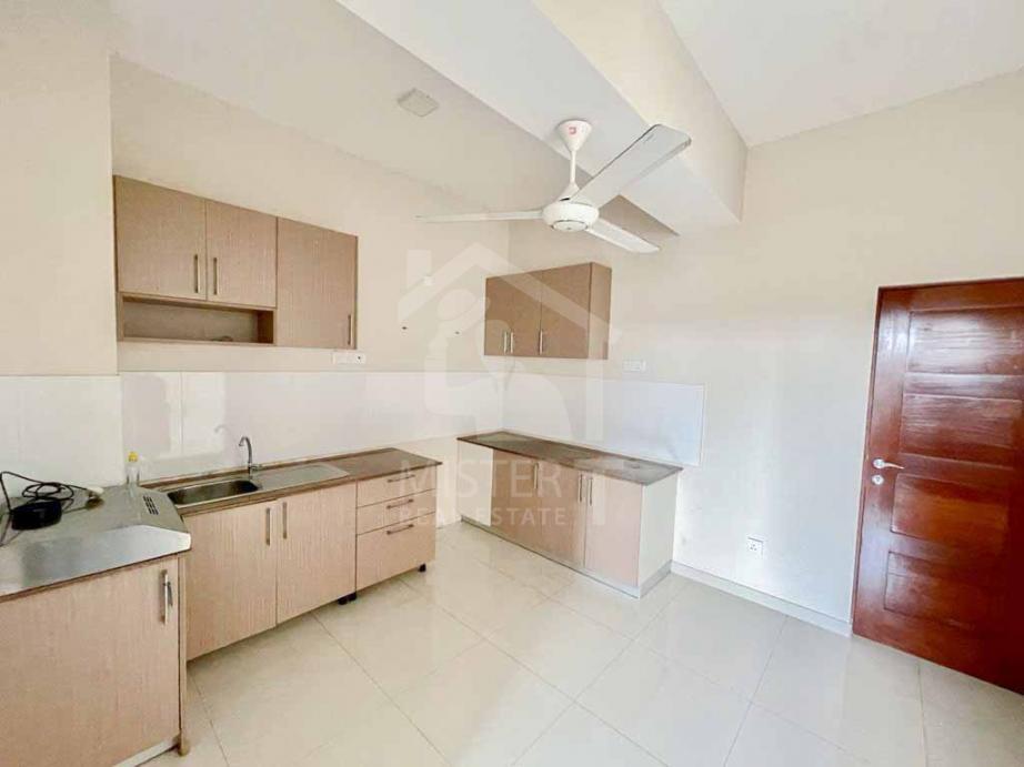 Apartment for Sale in Moratuwa - image 4
