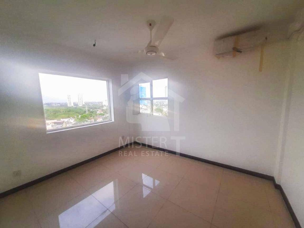 Apartment for Sale at The Highness Apartments- image 4