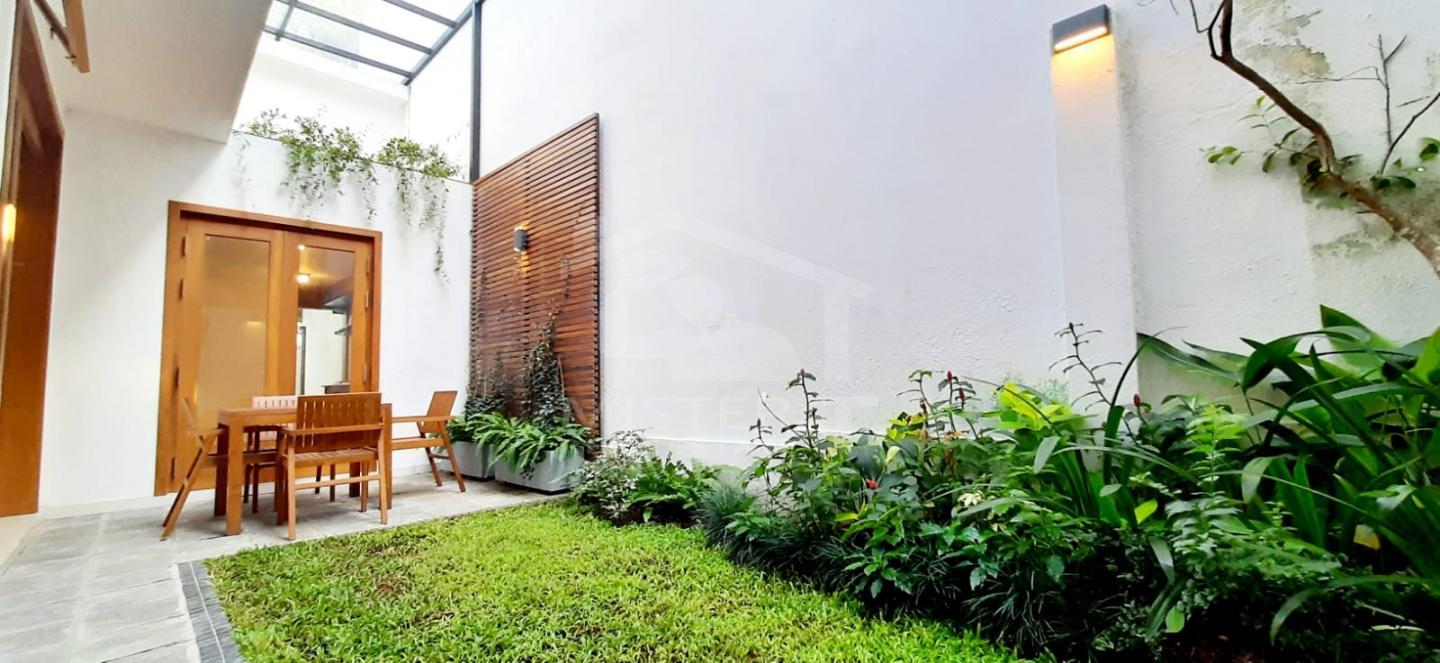  Luxury Architect Designed House for Sale in Kotte- image 4