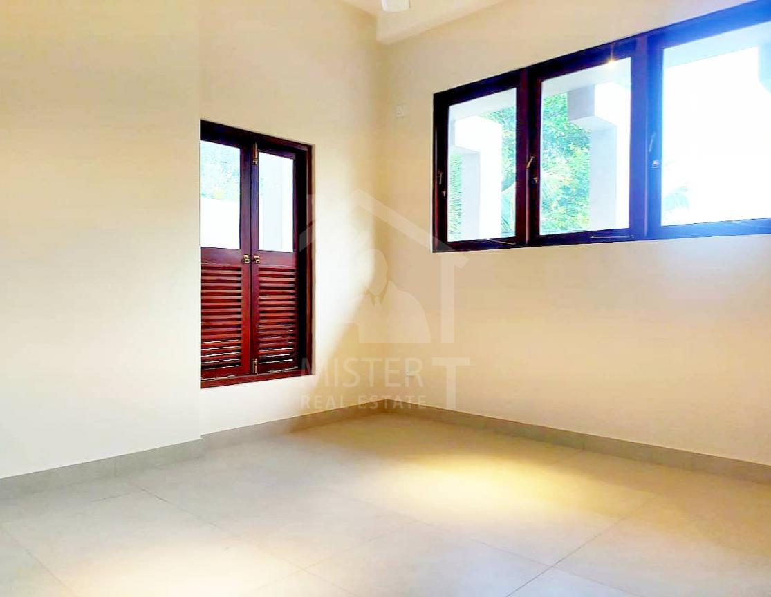 House for Sale in Malabe- image 5