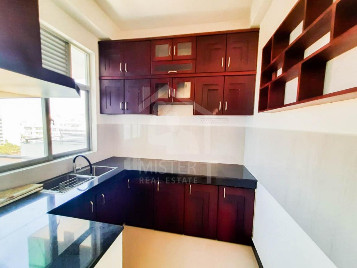 Apartment for Sale in  Colombo - image 5