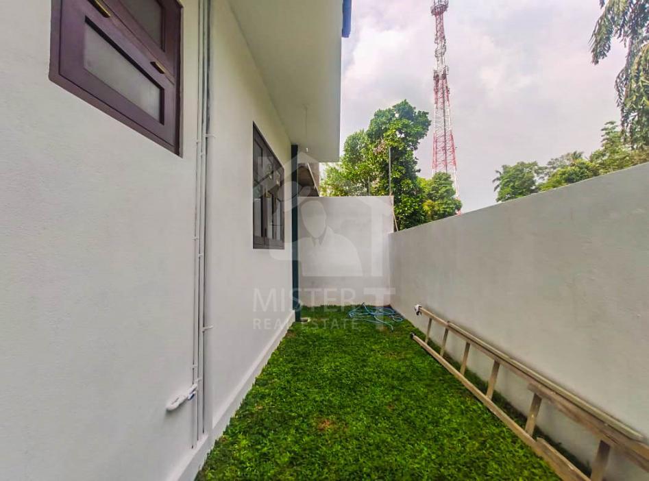 House for Sale in Piliyandala- image 5